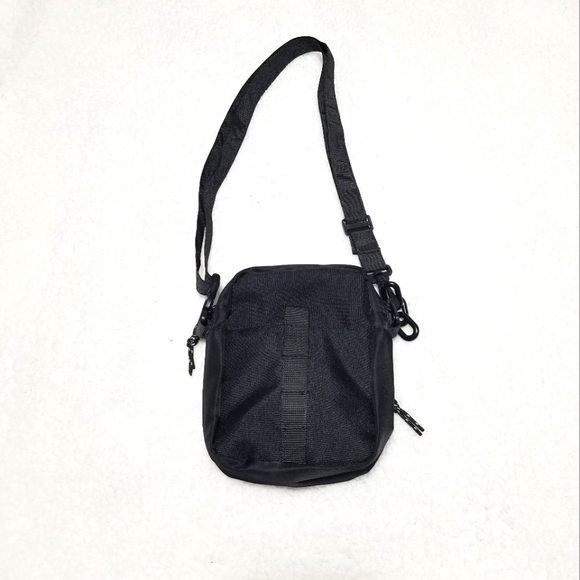 Sold Fashion Instinct Shoulder Sling Bag - Picture 3 of 7